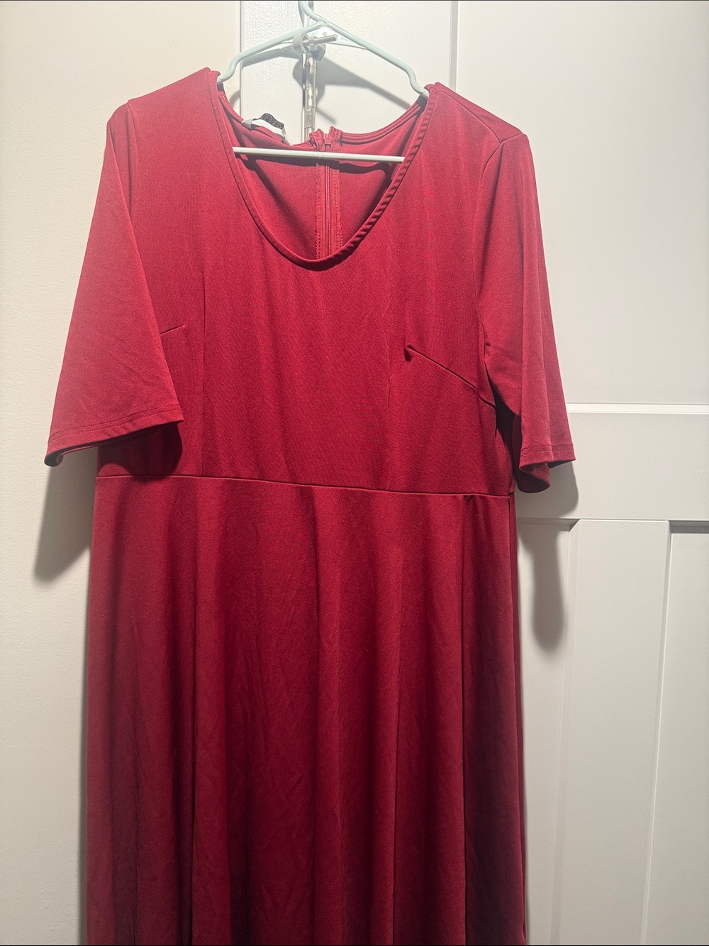 Classic Red Midi Dress with Flattering Waist Seam